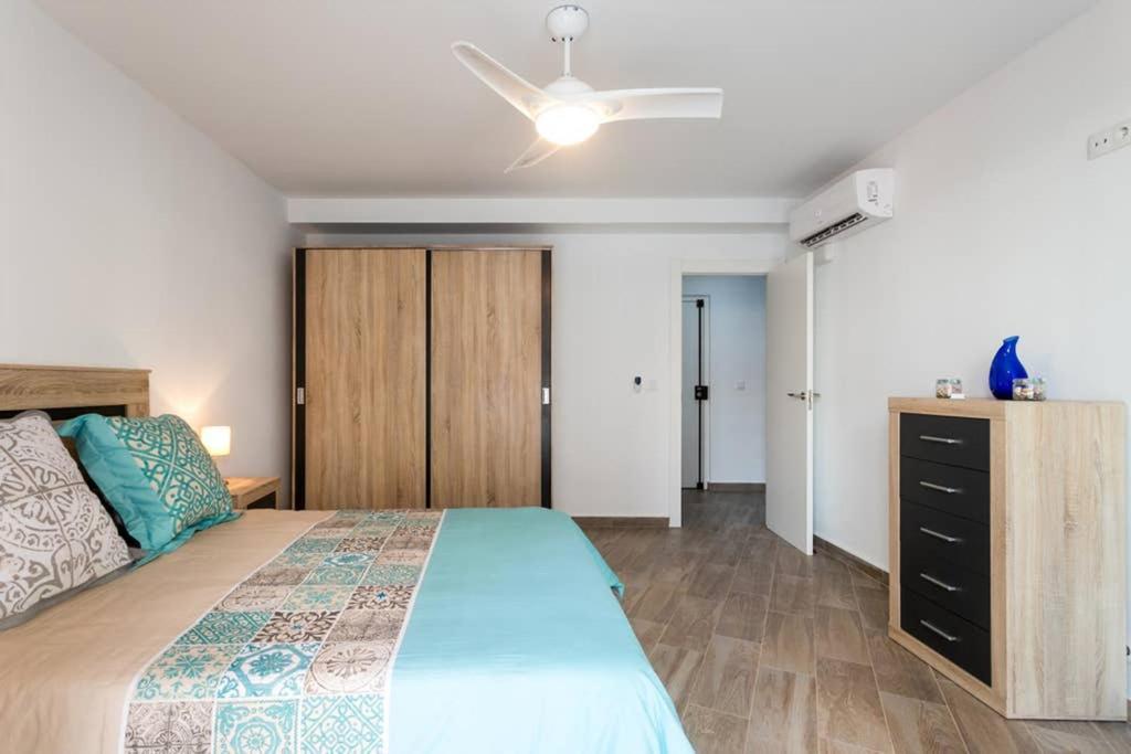 Espacioso Y Centrico Piso Con Zona Chill-Out อาลิกันเต ภายนอก รูปภาพ