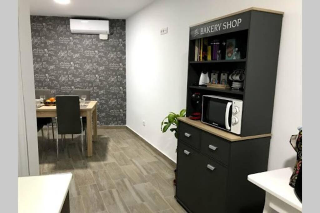 Espacioso Y Centrico Piso Con Zona Chill-Out อาลิกันเต ภายนอก รูปภาพ