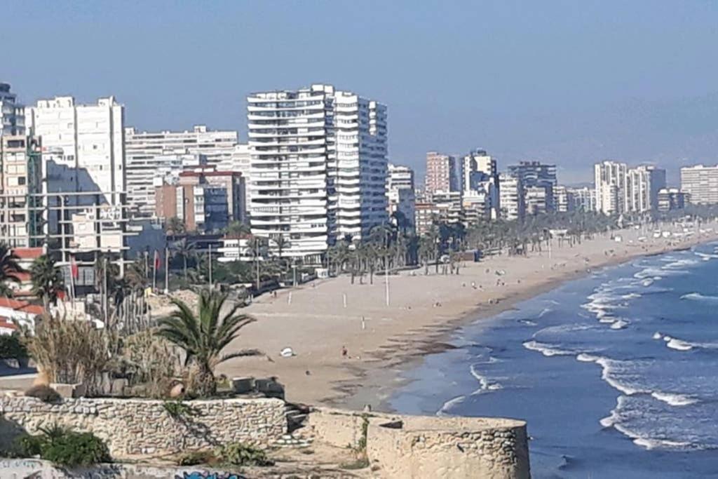Espacioso Y Centrico Piso Con Zona Chill-Out อาลิกันเต ภายนอก รูปภาพ
